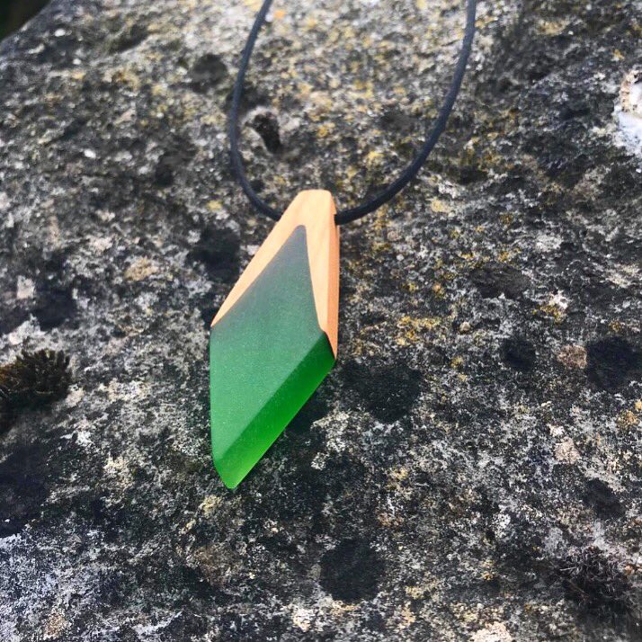 plantaring's tweet photo. Green Phoenix Necklace, handcrafted in Ireland using reclaimed wood! For every piece sold, a tree is planted 🌳 #irish #handmadeinireland #madeinireland #irishcraft #woodcraft #plantingtrees #shoplocal https://t.co/O4fyKB2bi9
