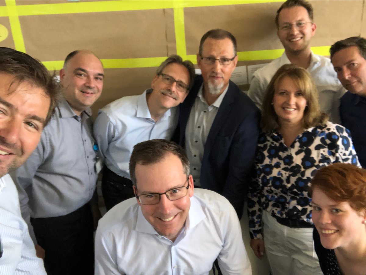 miguel_seti's tweet photo. Yes, we are starting our next agile experiment in the team with our beautiful Kanban. 🤣Thanks to all for making it possible and supporting us  ⁦@MajaCgn⁩ ⁦@KolSeb⁩ Kordula ⁦@AK68⁩ ...
#agile #DigitalTransformation #teambayer https://t.co/dbUIQJb4qi