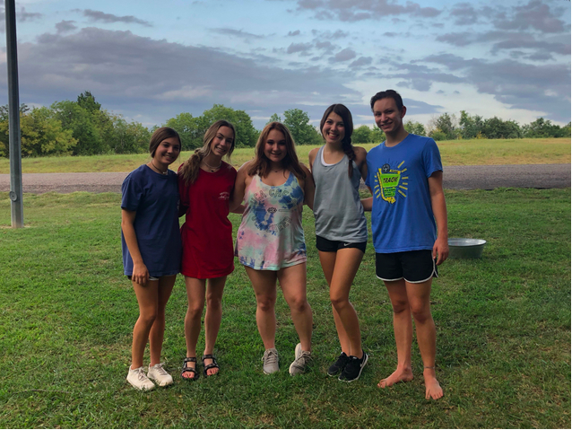 MNHSCheer tweet media