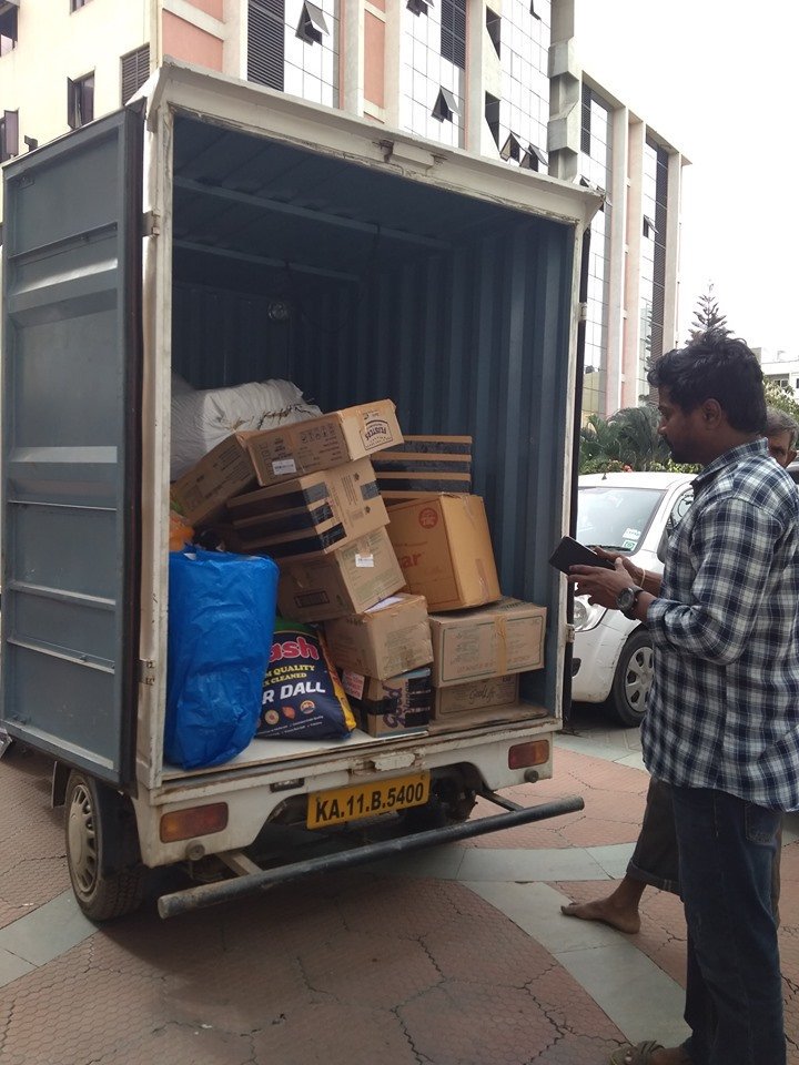 avohii's tweet photo. In association with @yibengaluru, we are extending our helping hands to the people in need. Come join us and do your part. Even the smallest of donations are welcome.
#floodrelief https://t.co/ucAATwQIrD
