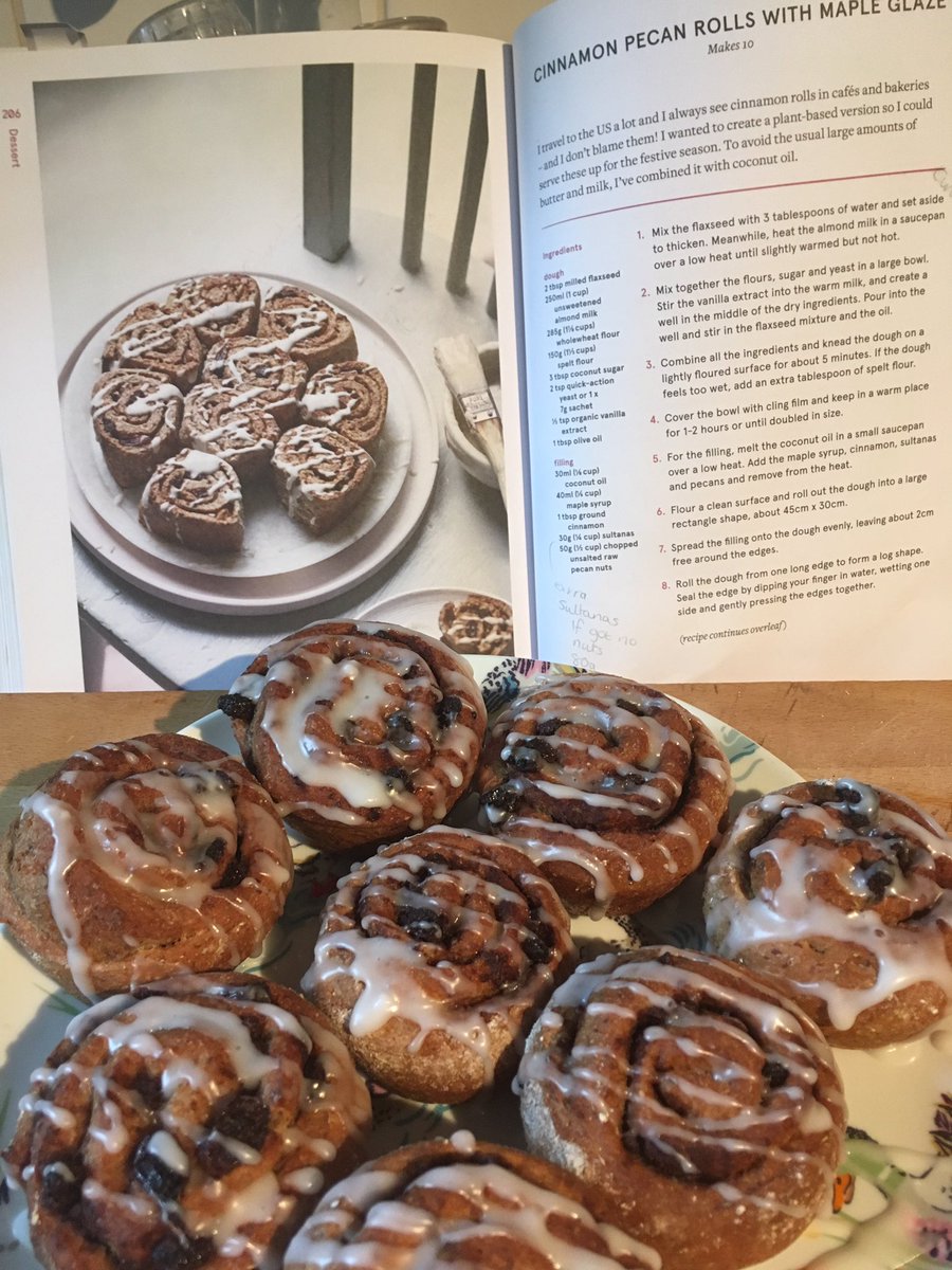 cookbug2014's tweet photo. @niomismart rainy day ☔️ calls for your cinnamon rolls from eat smart 🥰☔️☔️ cup of tea and one of theses 🥰😋 https://t.co/3P7ISHlsAY