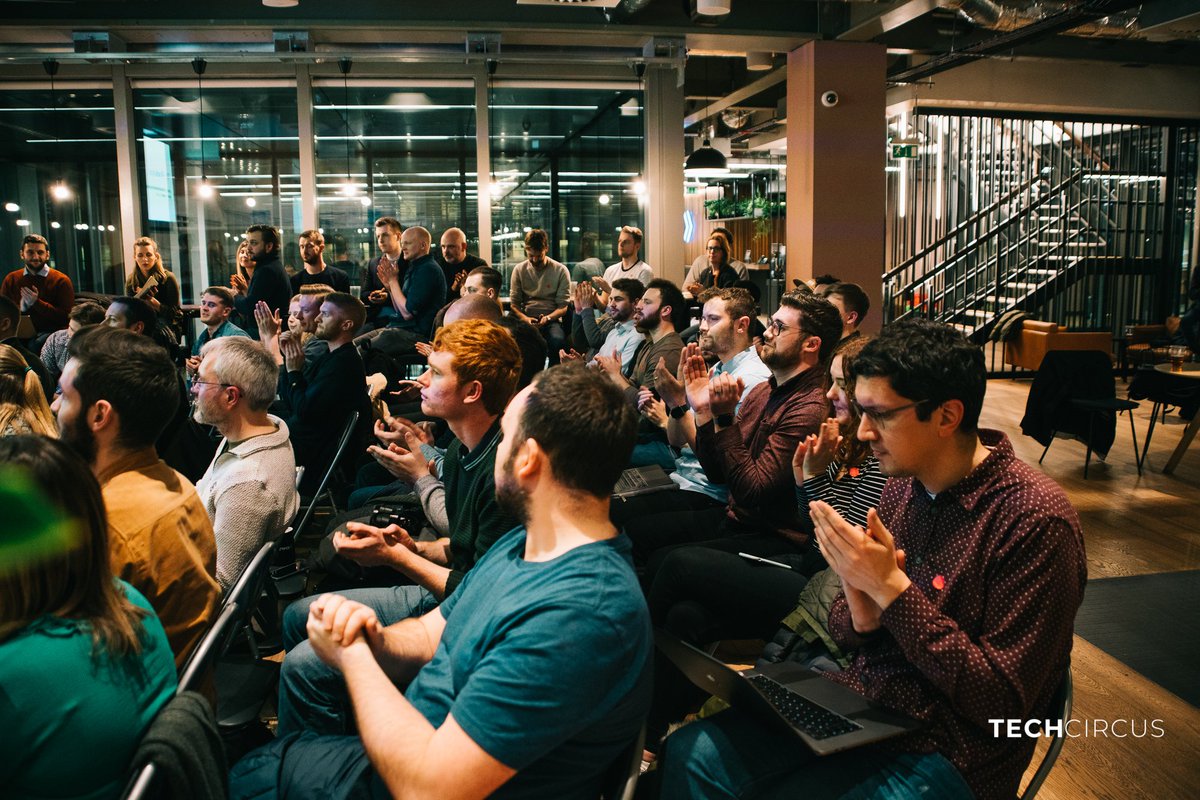 ItsIconicAgency's tweet photo. UX Projects are a collaborative process &amp; it's vital to understand engagement strategies for stakeholders! 
Not many tickets left for #UXCrunch Manchester next Tuesday, where will be exploring this w/ 
@artgvg @christhelwell &amp; @keepitusable
https://t.co/JYvgw157lw) 
#manchesterUX https://t.co/nEJYKwUAnE