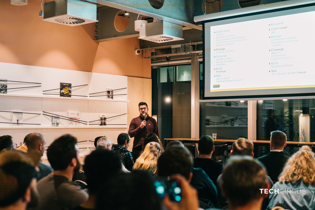 ItsIconicAgency's tweet photo. UX Projects are a collaborative process &amp; it's vital to understand engagement strategies for stakeholders! 
Not many tickets left for #UXCrunch Manchester next Tuesday, where will be exploring this w/ 
@artgvg @christhelwell &amp; @keepitusable
https://t.co/JYvgw157lw) 
#manchesterUX https://t.co/nEJYKwUAnE