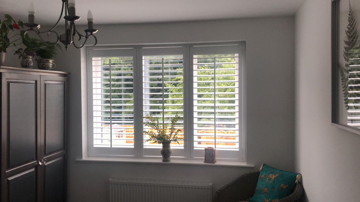 Findablind's tweet photo. Lovely #shutters installed for a very happy customer in #Whitefield this morning.

Summer sale now on at Findablind - 20% off all shutters. 💰 https://t.co/e1TLS3IeF5