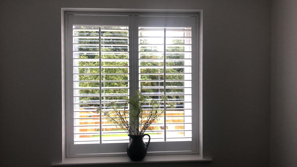 Findablind's tweet photo. Lovely #shutters installed for a very happy customer in #Whitefield this morning.

Summer sale now on at Findablind - 20% off all shutters. 💰 https://t.co/e1TLS3IeF5