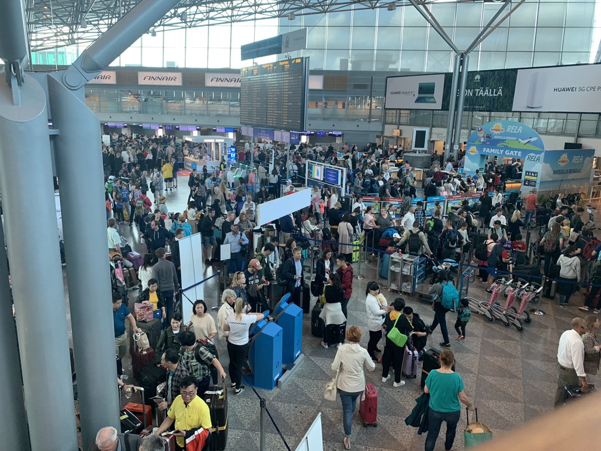 minnaaman's tweet photo. Welcome to Helsinki Finland😱 https://t.co/wRBRrxjl2Y
