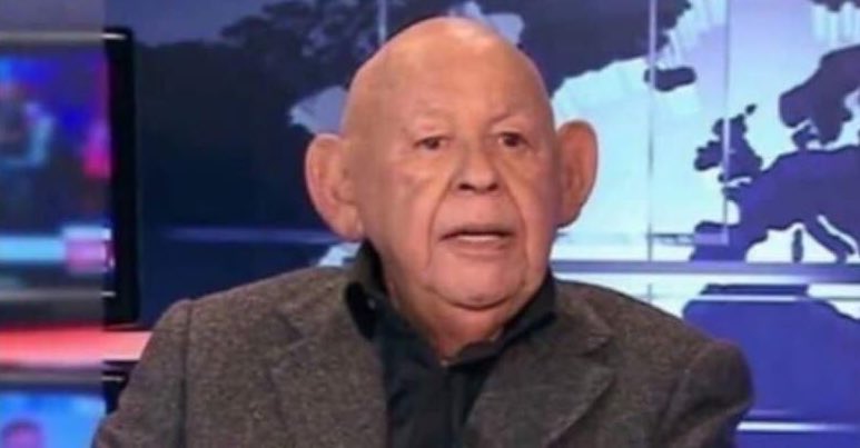 - الدكتور احمد : بخير الحمدلله
- المذيعة : كيف حالك دكتور احمد؟