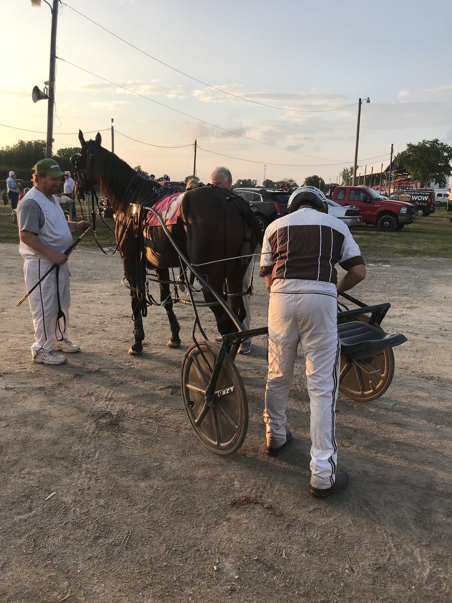 newvocationsSTB's tweet photo. Fair racing is where it all began for me! Super night @MiamiFair650 for the Ed Morgan/ Eddie Morgan Jr Memorial! #TonyMorgan #TheStunner #Troy #HarnessRacing https://t.co/IhmGrbxXht