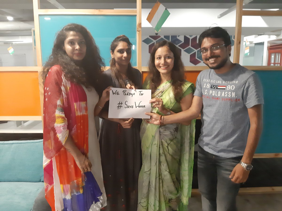 Quovantis's tweet photo. On this #IndependenceDay team #Quovantis has taken the first step towards becoming a better citizen, here are the glimpses of the teams taking pledge collectively.
#lifeatquovantis #73IndependenceDay #ipledge https://t.co/3z8K7sorkA