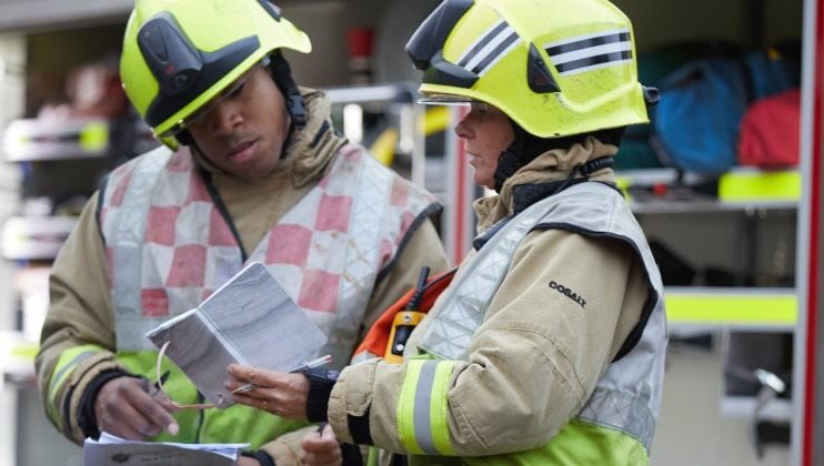 theAlbertDock's tweet photo. This weekend #RoyalAlbertDock welcomes all Fire Fighting Crews from the #NorthWest to raise money @charity_fire

There will be special appearances from #FireManSam frlm  @MPlayLiverpool &amp; Heritage Centre will be on site with their water canon

#FireFightersCharity https://t.co/z96hkAGr4o