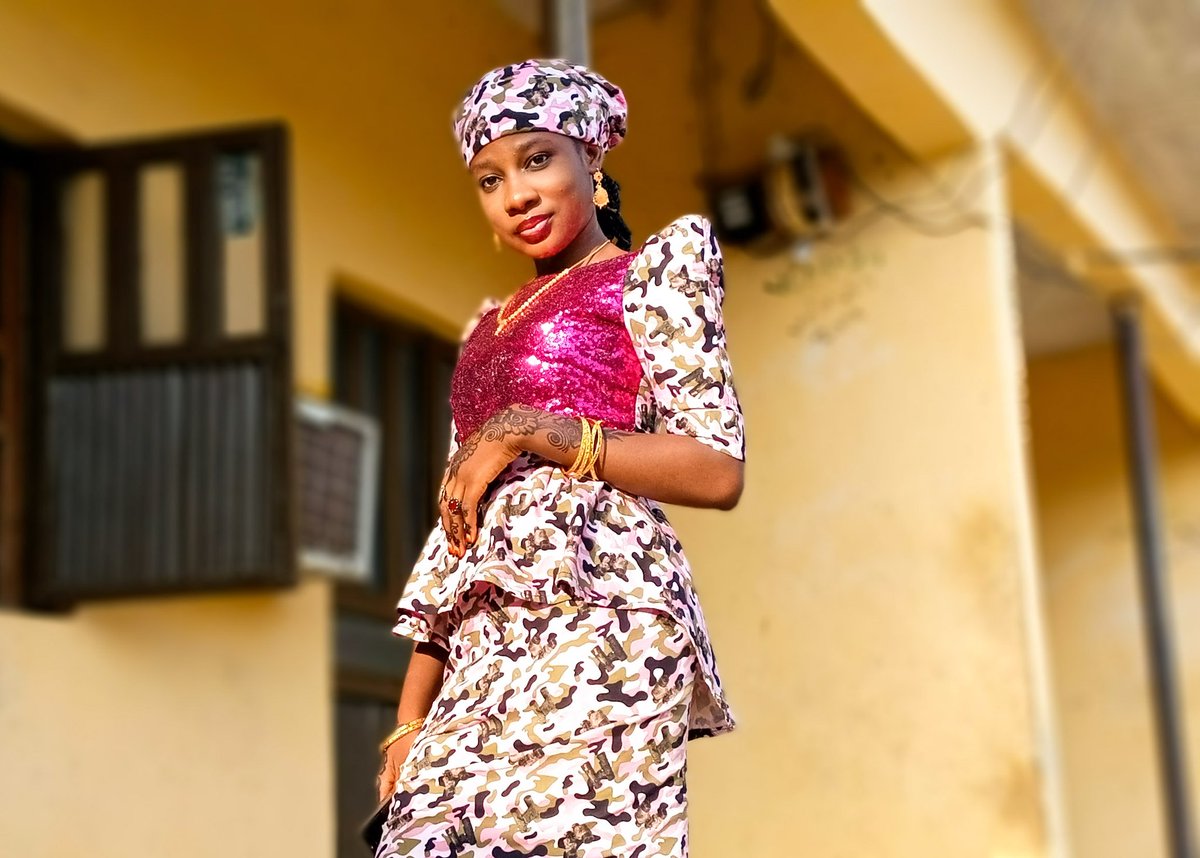 amrahaliyu_'s tweet photo. #EidAdha2019 #EidMubarak #eidoutfit #Eidmetgala #eid19 https://t.co/oUi20JcY5y