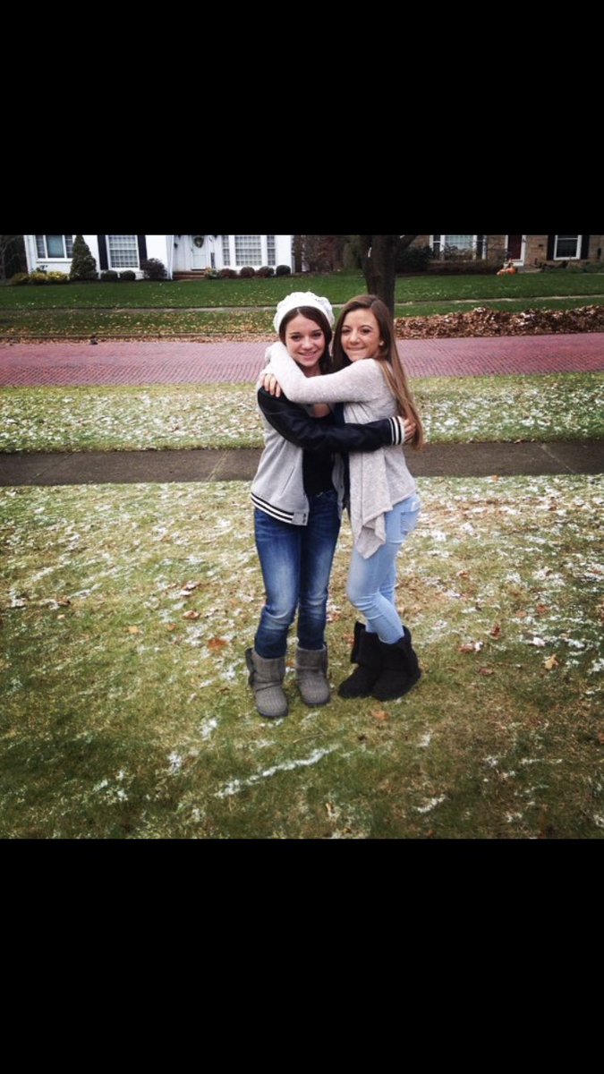 ali_gator144's tweet photo. Happy Birthday to the one who let me do very weird poses and tried to pull me down to look taller. We are officially both in our 20s and hopefully out of our awkward years. Love you! 🥳  @katlynl116 https://t.co/u5qKV1gLwC