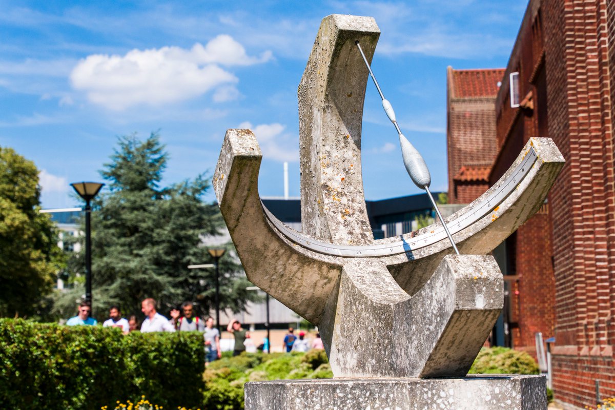 unisouthampton's tweet photo. #Clearing - a thread 👇
🎓These are our course vacancies: https://t.co/7v84p9HG6r
⏰Online applications open at 6am on Thursday 15 August - just click 'apply' next to your chosen course
☎️Hotline opens at 8am - 03300 586940
#UoSclearing #alevelresults2019 https://t.co/q97Mv7CP2P