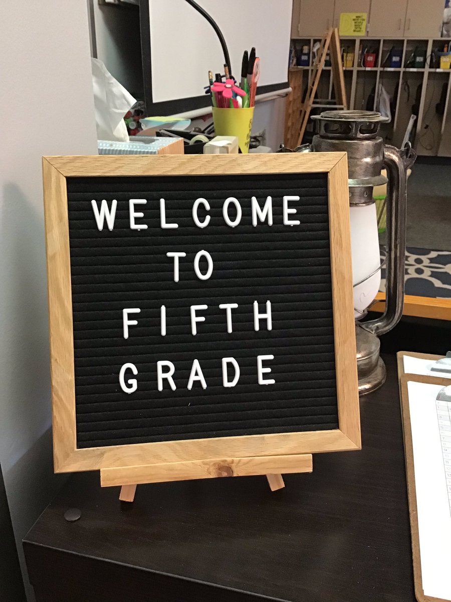 LeahLeMon3's tweet photo. Room 53 is ready for 23 new fifth graders! Let’s do this, blazers!! #lpsleads #lcblazers https://t.co/lTCPN9x2CD