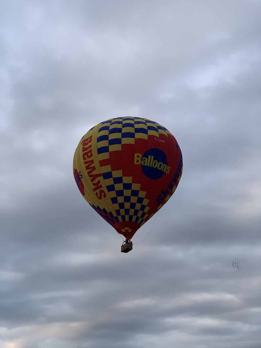 Canoopsy's tweet photo. This morning with @HuaweiMobileCAN.

Absolutely insane.

#RewriteTheRulesTO https://t.co/6dprwIgnPm