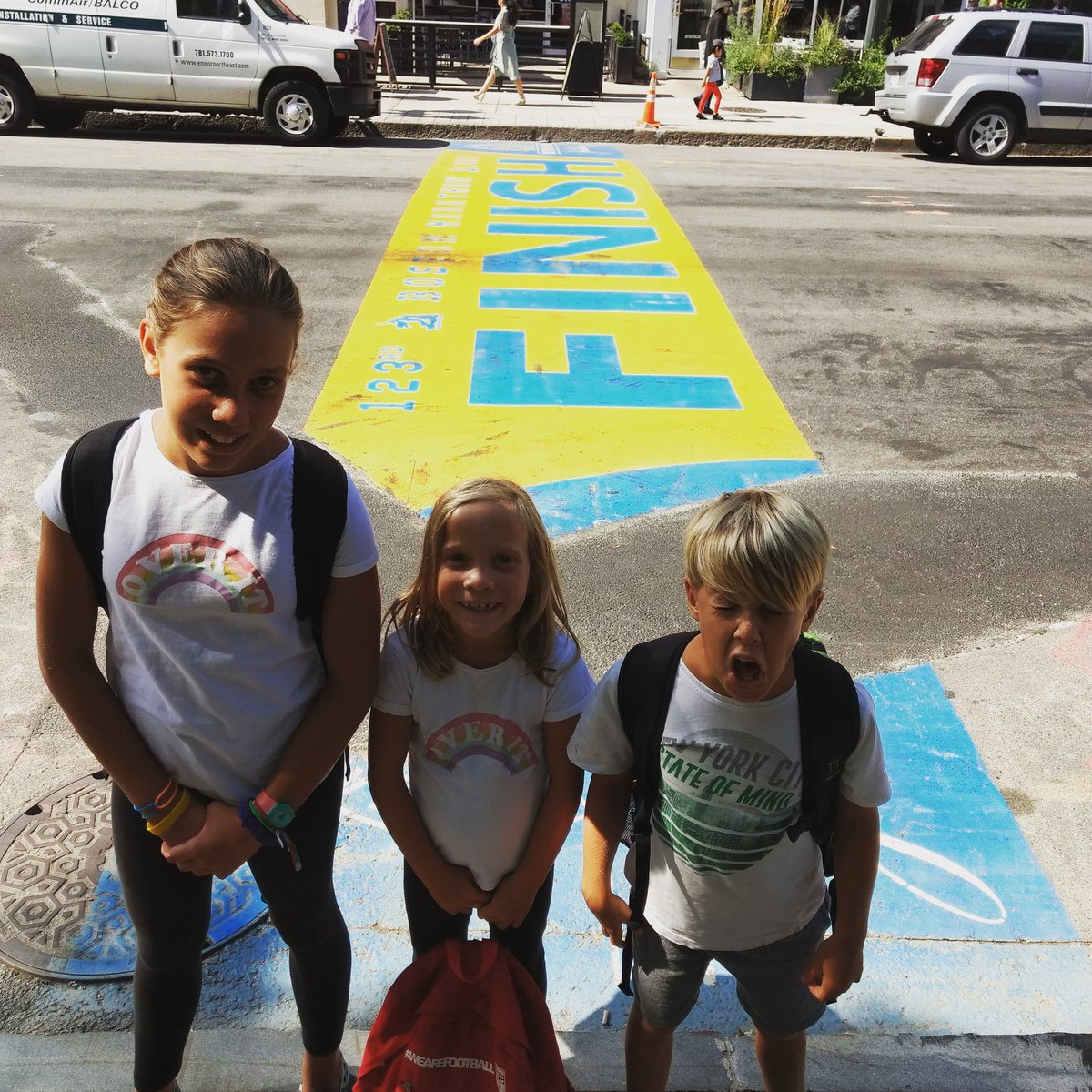 aftersiesta's tweet photo. Gave three the gift of being able to say they crossed it. #Boston https://t.co/GXhxQneHh5