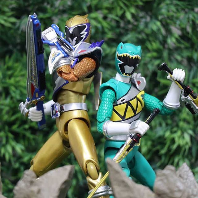 Twoucan キョウリュウグリーン の注目ツイート イラスト マンガ コスプレ モデル