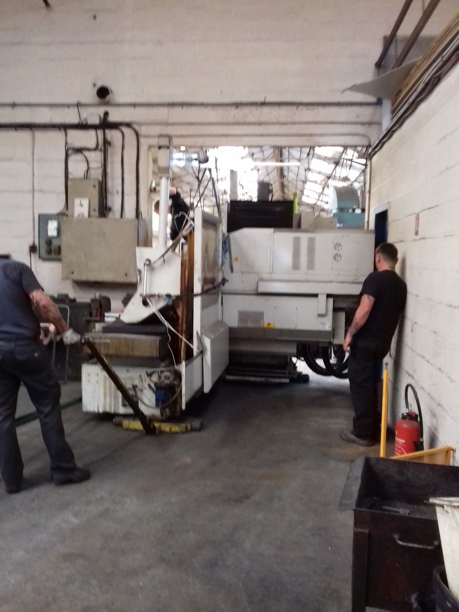 Les coulisses du déménagement de Luce Hydro !

Nous vous avions promis des photos. C'est chose faite !

Nos équipes sont dans les starting blocks.

Et parfois ça se joue à rien mais on a à faire à des experts ;)

À bientôt pour de nouvelles images !