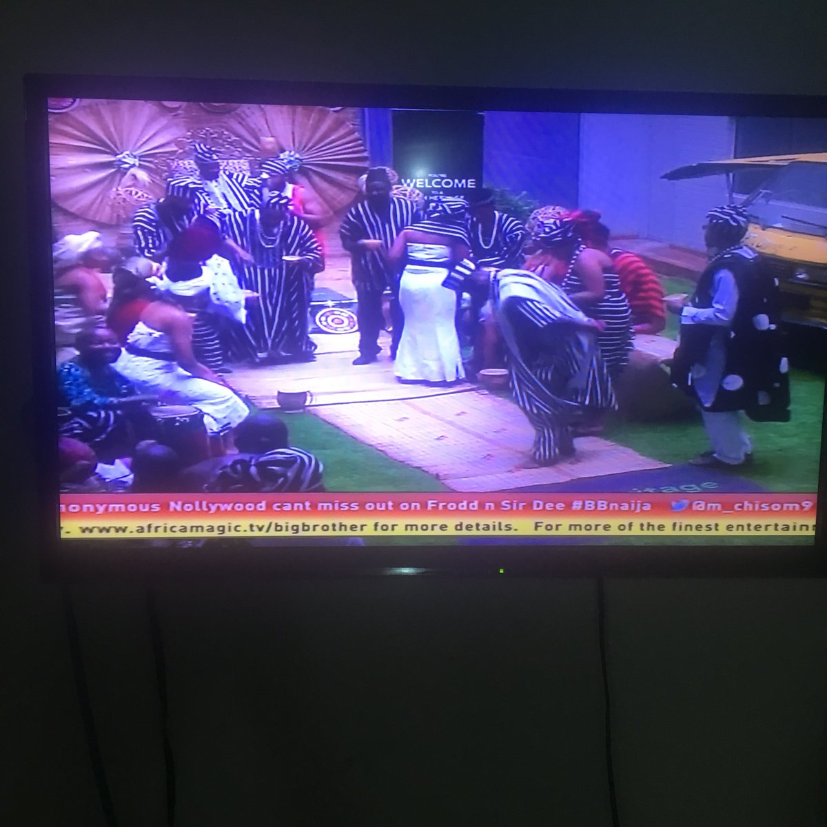 cutiesandra2's tweet photo. Ma babies killing dis coronation ceremony of TorTiv seyi, tacha, sir dee ❤️❤️😩😩❤️ #perfectcrew #bbnaija https://t.co/31SNes6OHC