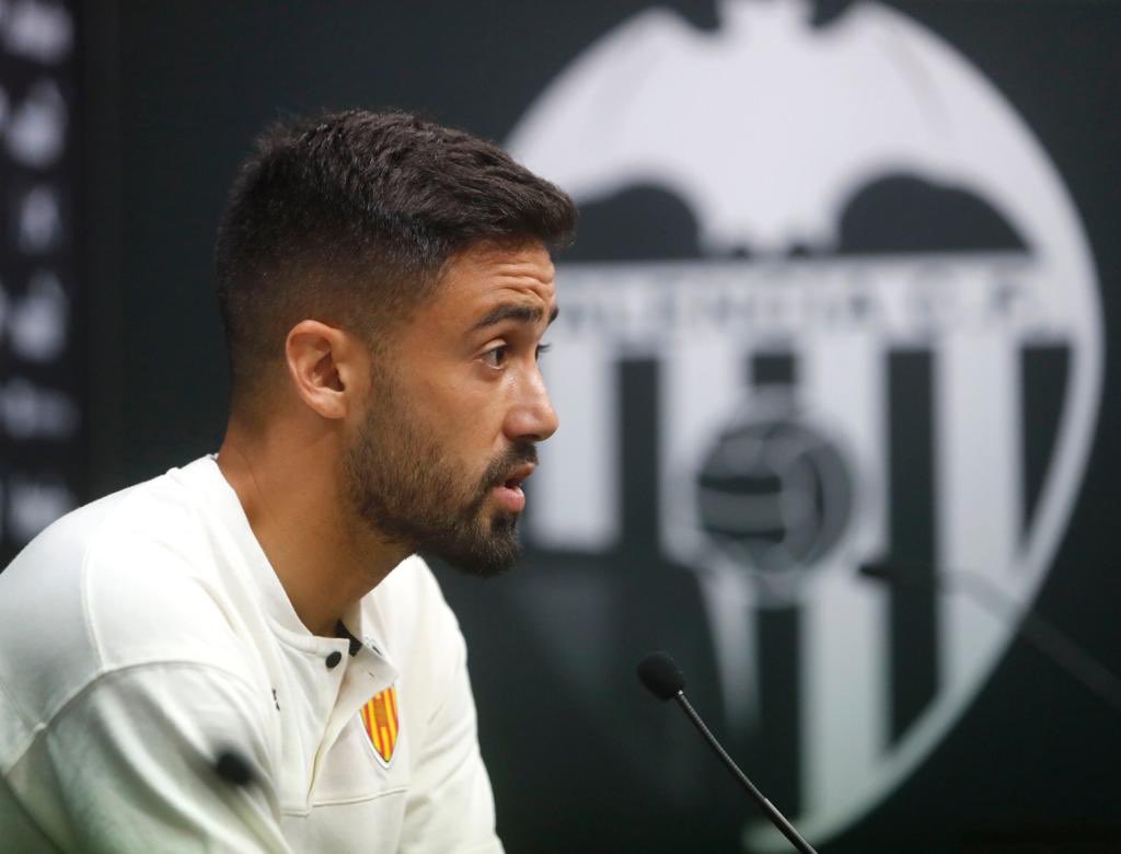 🔊 <a href="/jaumecosta11/">Jaume Costa</a>

 «Es un orgullo poder formar parte del <a href="/valenciacf/">Valencia CF</a> de nuevo»

🦇 ⚪️⚫️ #BenvingutJaume