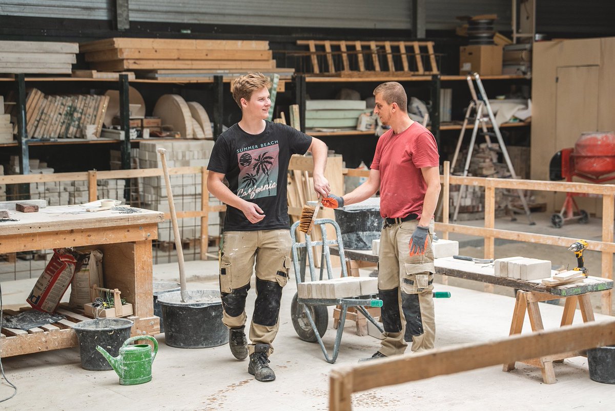 Samen met <a href="/RijnmondBouw/">Rijnmond-Bouw</a> hebben wij de campagne Baas in de Bouw opgericht. Wil jij graag ook hulp met #marketing &amp; #communicatie? Vraag een gratis #kennismakingsgesprek aan, inclusief #content #quick-scan en een bak #koffie (of thee) via ⌲ bit.ly/contactmetguts ☕