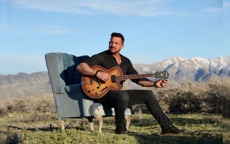 Gaydar's tweet photo. Meet the singer who’s using music to help stop the harm being done to LGBTQ people.
Read MORE ➡ https://t.co/4QT3vAAmlI
We're also active on our other social media platforms! Follow us
on Means Happy, Gaydar and GaydarGirls. 🏳️🌈
#lgbtq #gay #JustinUtley https://t.co/YFLBMOX8oO