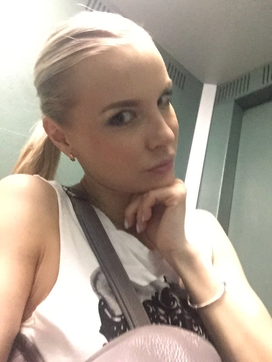 I am #online on #livejasmin #Mileena91