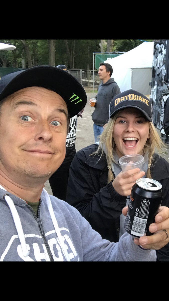 jm130tt's tweet photo. Don’t forget tonight at 8pm tonight @DirtQuakeUK on itv4 had a great laugh presenting with these guys, an old pensioner @Stavros6 and Leah a flat track weapon!! Ticked a box riding a T zee 750 Yamaha!! 💩 myself!! Had a couple of cheeky races myself!! https://t.co/aUZbJhPruY