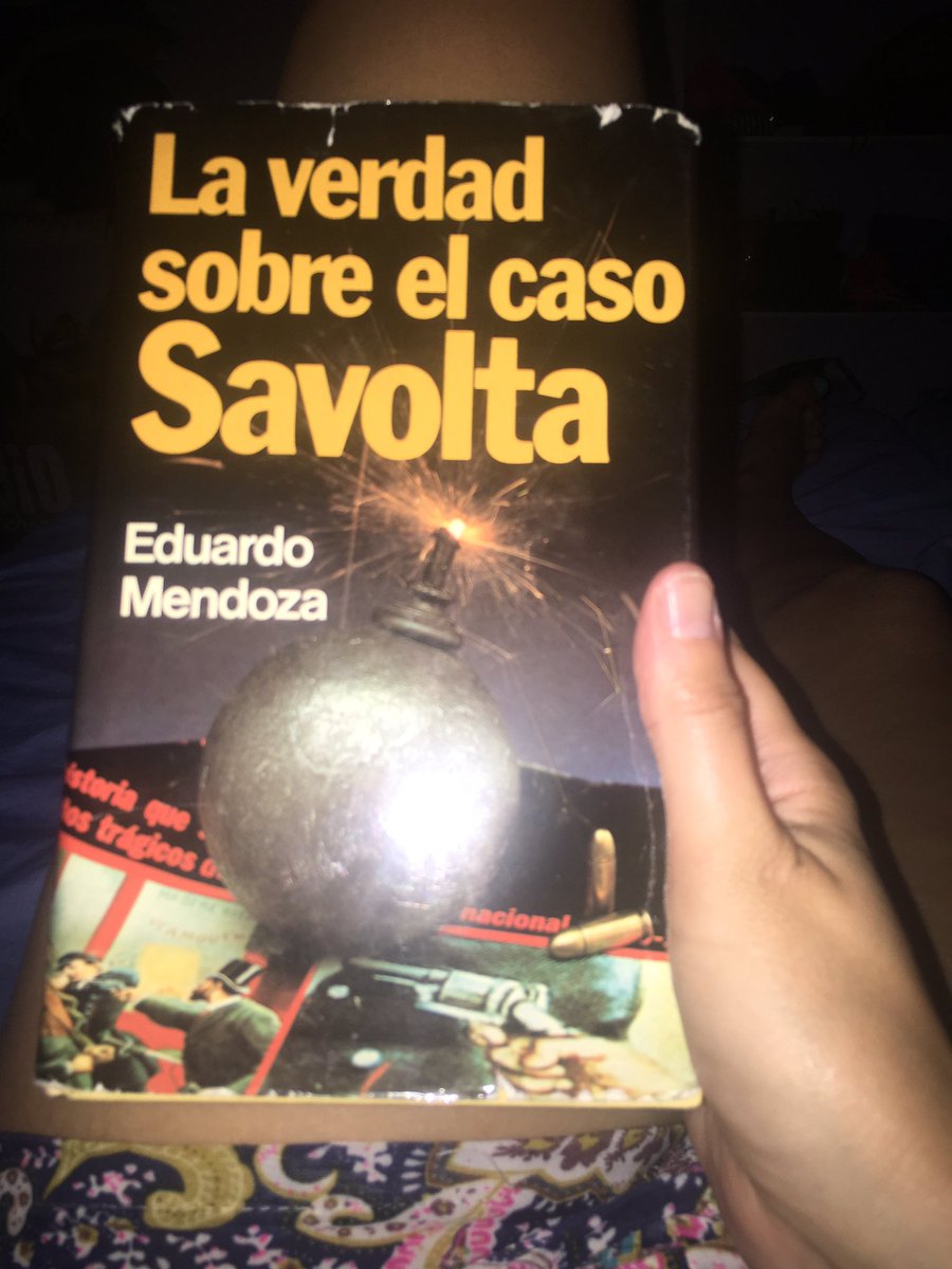 MalonsoLedesma's tweet image. No hay verano sin novela de MendozA. Esta novela tiene años, el paso del tiempo se nota en su cubierta. Vuelvo a leerla despues de hace 20 años.
#EduardoMendoza #LaVerdadSobreElCasoSavolta 
#Leertedapoder