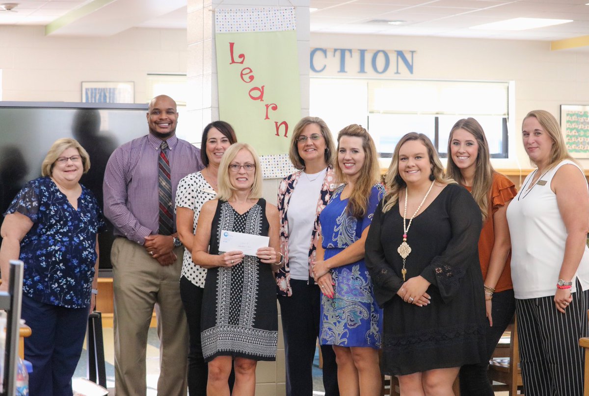 AndersonFive's tweet photo. Squeezed in one last #perfectattendance award before the new school year! 

Congrats to our 4th quarter winner, first grade teacher Marianne Hardy from @NewProspectElem – thanks to #UpstateFCU for sponsoring this quarter! 🎉 https://t.co/gYO3KykpO4