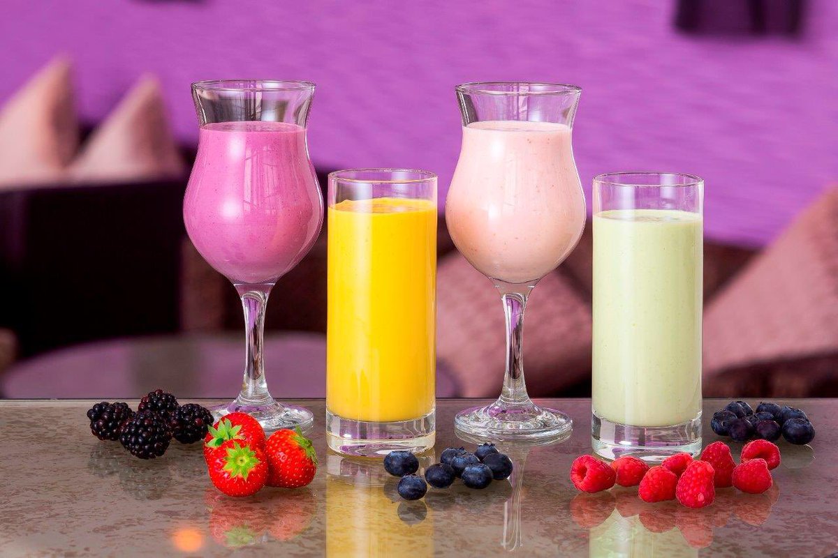 PeakHealthClub's tweet photo. Try our selection of smoothies or ask our team to create a bespoke drink, especially for you! #smoothie https://t.co/IwLZQPypnl