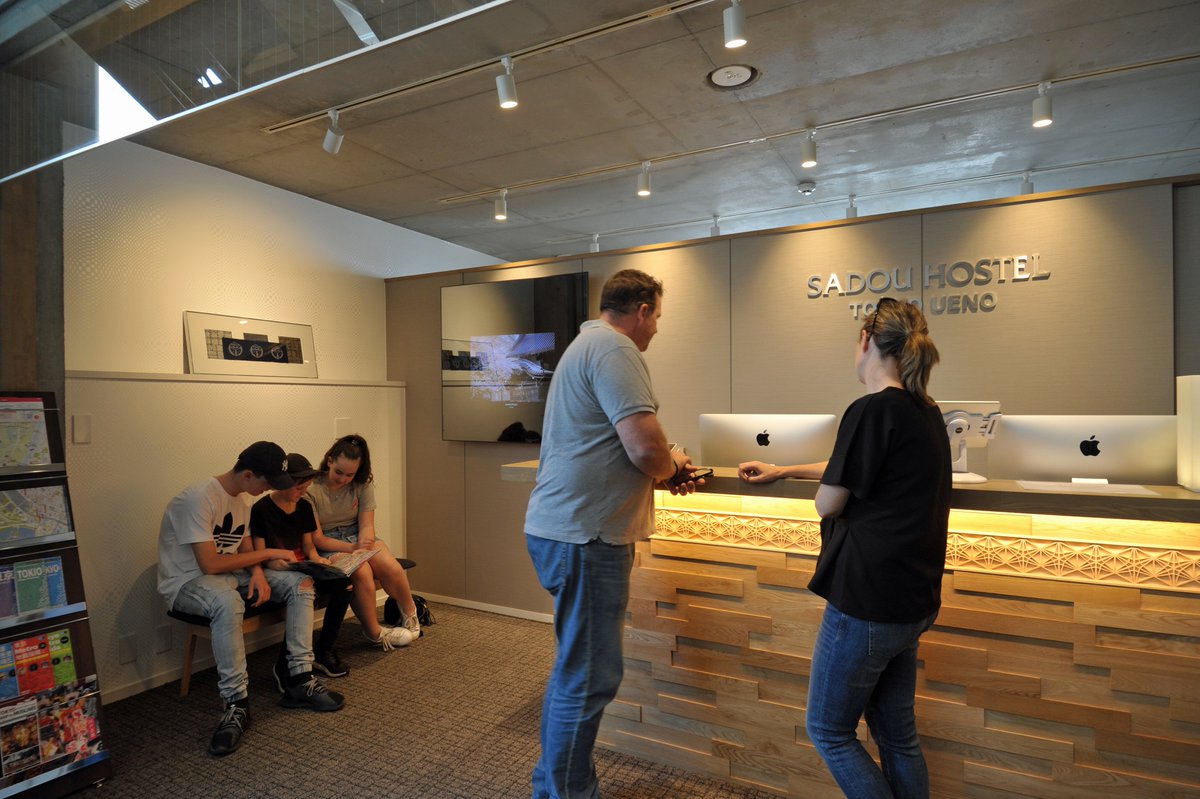 HostelSadou's tweet photo. ふるさと割始めました。
SADOU HOSTELでは外国人旅行者の方々に、日本の様々な地域に旅してもらい地方の暮らしや文化をもっと知ってほしいと考えています。
それで各県から東京に来られる日本の方々に外国の旅行者と交流していただきたく「ふるさと割」を始めました。
#文化交流＃東京ホテル#英会話 https://t.co/G40Je6Bm4U