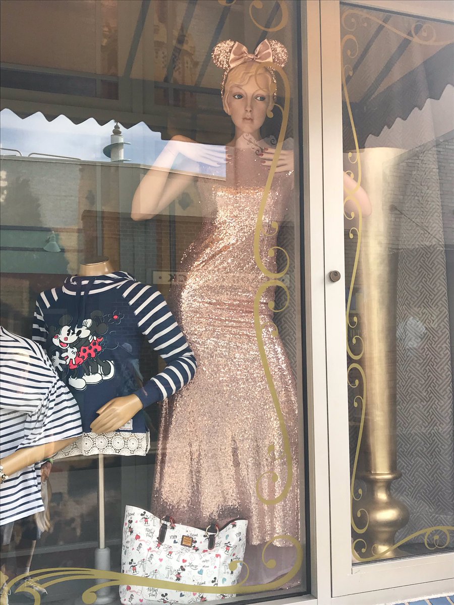 MLArtist's tweet photo. It’s #WindowShoppingWednesday! Decorating windows at #disney would be so much fun! I loved this one at #hollywoodStudios when the #rosegold craze was in. Have a great day, everyone! https://t.co/vf0H7G5RAa