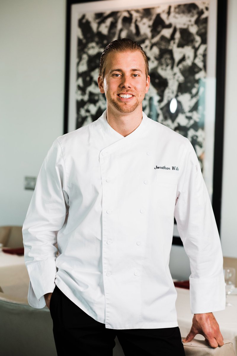 ArmanisGHTB's tweet photo. Have you had the chance to meet our Chef de Cuisine, Jonathan Wilson? Be sure to say hello when you are in, as his menu creations are delighting palates! 👨🏼‍🍳 #upatarmanis #ghtb https://t.co/PjFAvmIaLR
