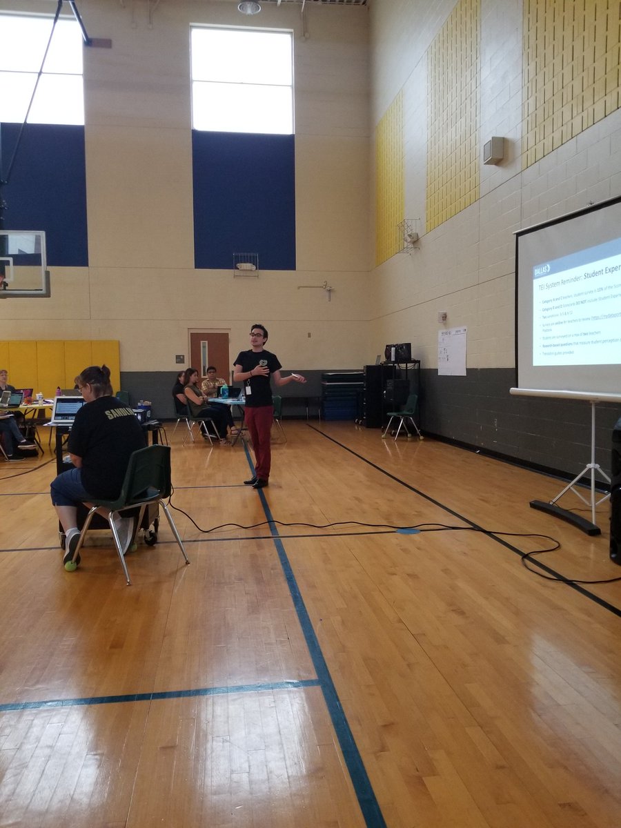leadjrobles's tweet photo. @HBGonzalezPLA An excellent presentation on TEI to the Faculty. Well prepared! #FeedbackToTeachers
@Tanya_N_Shelton 
@PersonalizeDISD 
@dallasschools https://t.co/YlEbse14h6