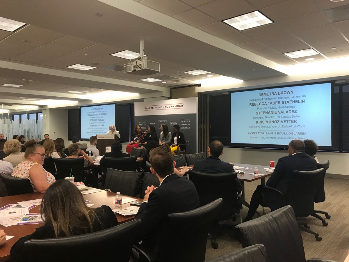 cedillo_pereira's tweet photo. @YearUpDFW Kris Vetter, #Generation, #MeritAmerica #PerScholas panelists talking about Year of the Woman 💪🏽and workforce #upskilling focusing on integrating skills with the spirit of innovation.#DRCEdu19 @DRCEdWorks thanks for addressing challenges and opps. https://t.co/8XIkwKzdzr