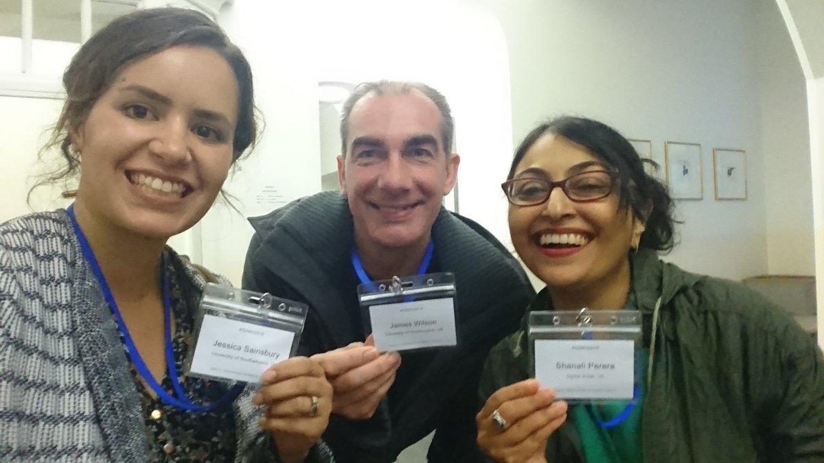 shanaliperera2's tweet photo. #DIMH2019 What an amazing experience it has been!! Met some amazing people. I really enjoyed doing #artworkshop this afternoon and its been great learning 4 me Thanks for all the help @JamesJWilson @JessLSainsbury And a big thank u to @Dr_Inkster for involving me https://t.co/6XCd6jGnsi