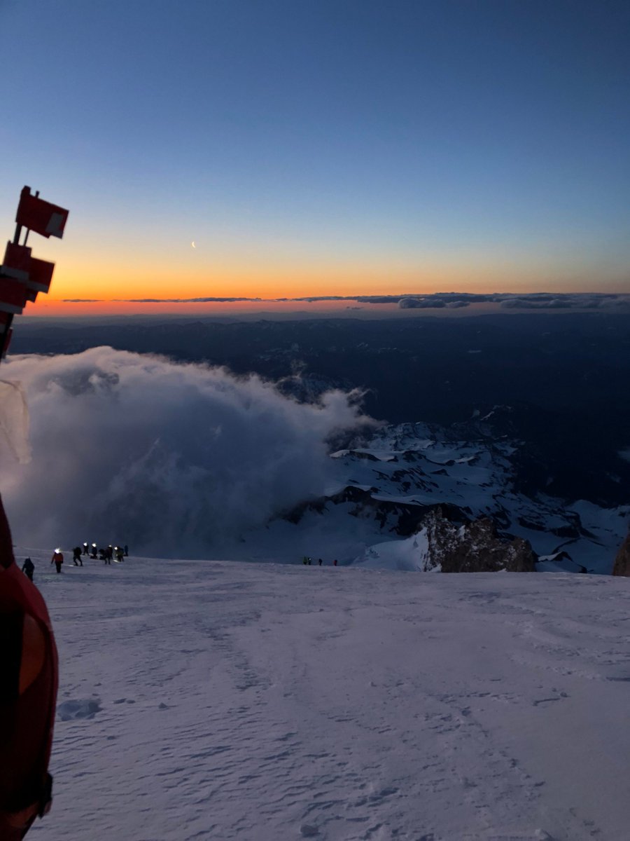 RMIExpeditions's tweet photo. #50YearsofClimbing: Holly Hollar & #MtRainier: "There’s a special kind of catharsis reserved for suffering of that nature, and now I know what it feels like..." Read the rest of Holly's story: https://t.co/6r3eg4ftRh #rmiexpeditions #50years https://t.co/E7g0ygSCWz