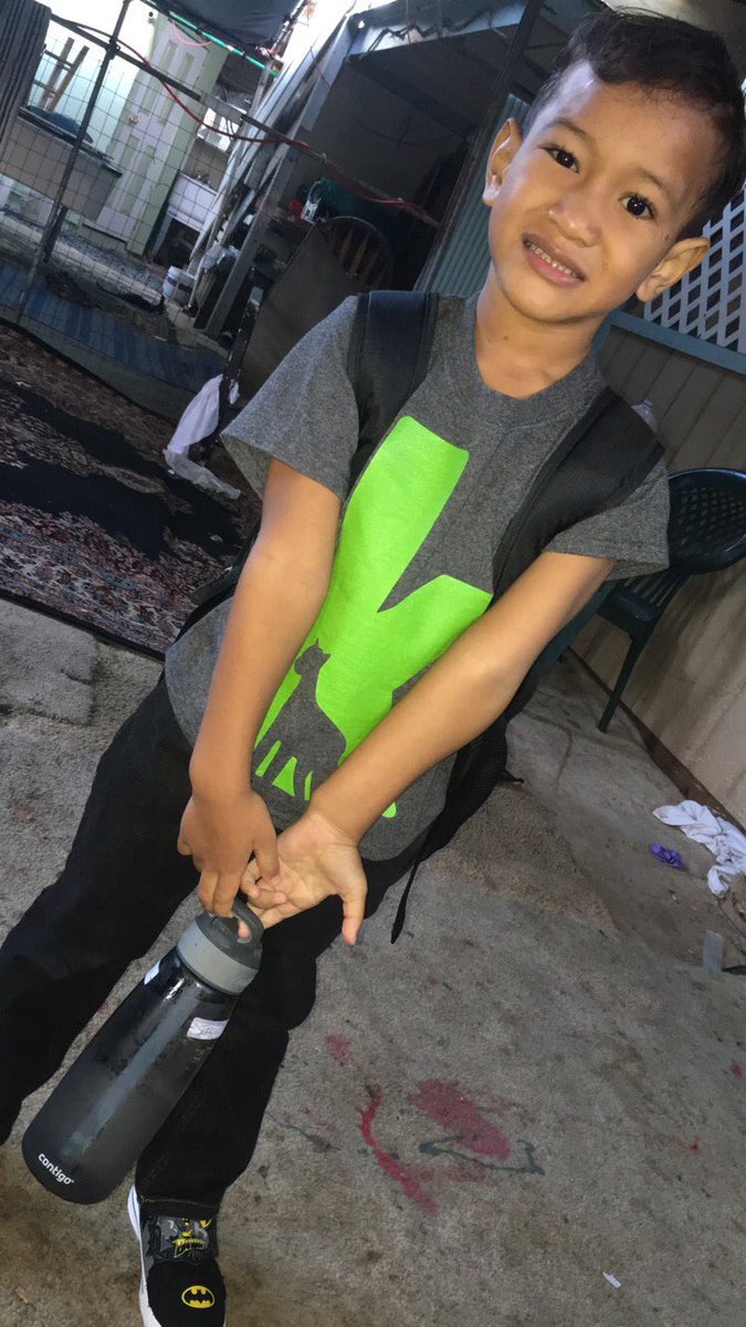 PMommii's tweet photo. 1st day of school😘 I love you baba! Learn and have fun baby 😘 https://t.co/fBsETepzCa