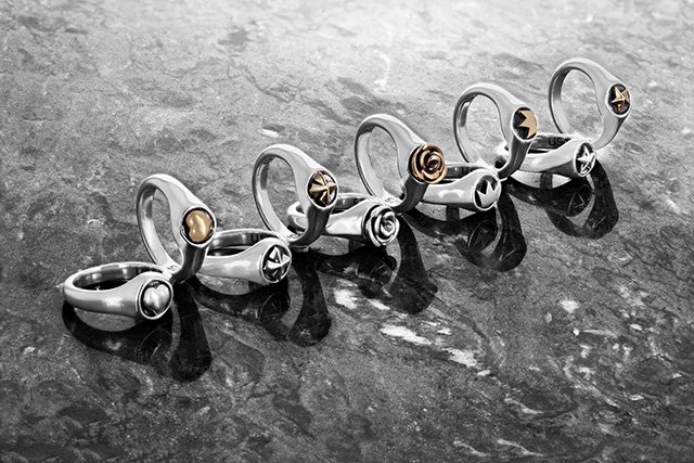 kingbabystudio's tweet photo. Take a look at that lineup...
•
https://t.co/cbZsfT0vKu
•
#KingBaby #HandCrafted #NewClassicsCollection #NewClassics #madeintheusa #mensjewelry #womensjewelry #sterlingsilver #silverjewelry #skullring #heartring #crownring #starring #rosering #crossring https://t.co/xUco8gqIjv
