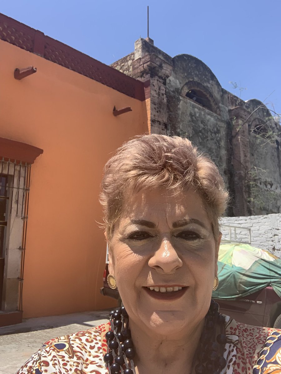 leticiamerc's tweet photo. Llegando a “La Griega” municipio de el Marques, para la Jornada Visual y de Ortopedia, los esperamos  
#UnaMiradaPorMéxico #JornadaVisual #LentesaBajoCosto #ExamendelaVistaGratis #CENdelPRI #GestiónSocial #RenovaciónPopular https://t.co/H4zS40oWHx