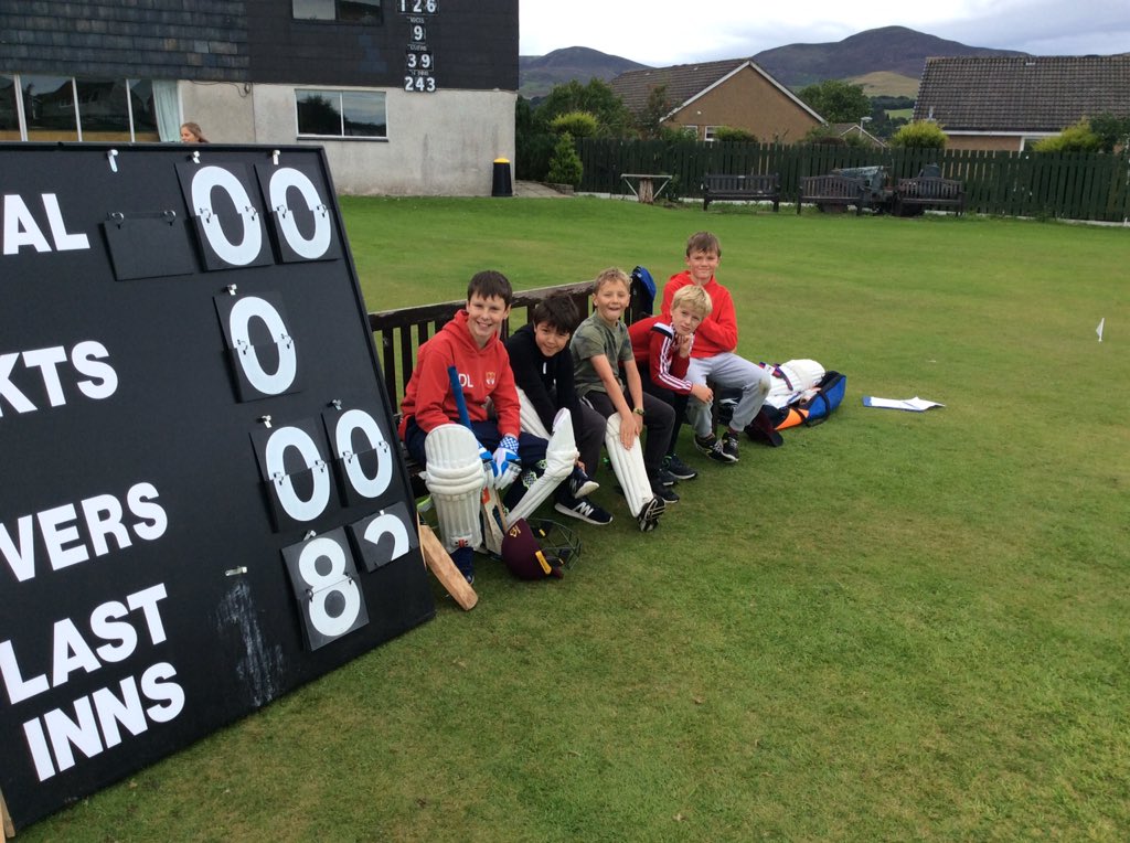 juniorpythons's tweet photo. The ‘next generation’ of @PenicuikCC hardball cricketers getting their first taste of hardball cricket today with @JackMattCricket’s #summersmash cricket camp!
4s, 6s, great catches and lots of good all-round skills on show!
#summersmash #JMC #pythons #175notout ☀️☀️🐍🐍🏏🏏 https://t.co/dAhEoyzBVL