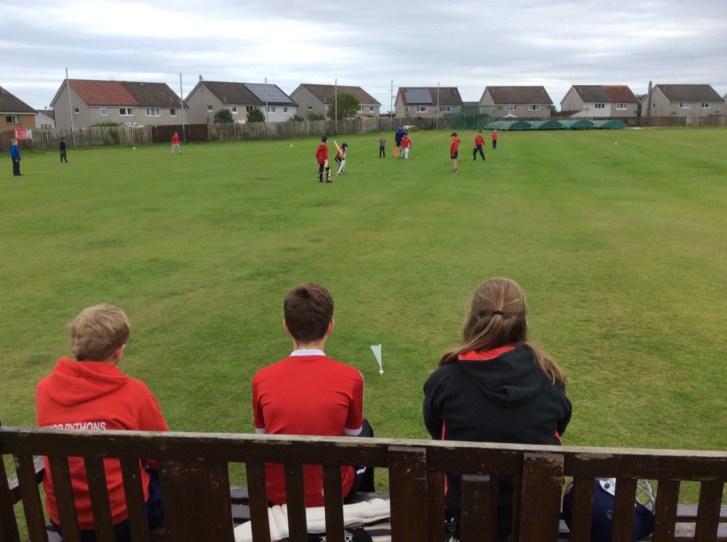 juniorpythons's tweet photo. The ‘next generation’ of @PenicuikCC hardball cricketers getting their first taste of hardball cricket today with @JackMattCricket’s #summersmash cricket camp!
4s, 6s, great catches and lots of good all-round skills on show!
#summersmash #JMC #pythons #175notout ☀️☀️🐍🐍🏏🏏 https://t.co/dAhEoyzBVL