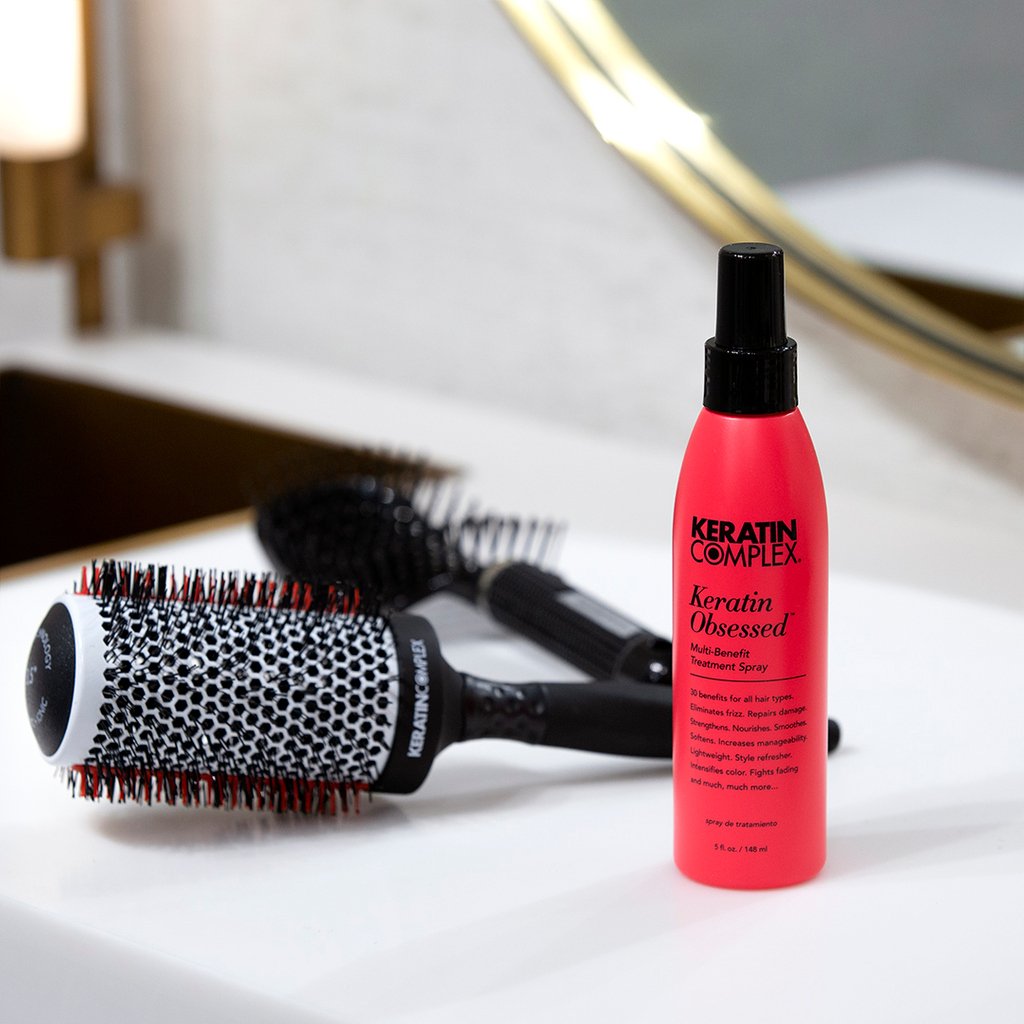 KeratinComplex's tweet photo. One try. That's all it takes to be #keratinobsessed.
โจ
This lightweight, all-in-one spray is bursting with keratin and is packed with 30 nourishing benefits that deliver healthier, stronger, more vibrant hair, instantly! https://t.co/jUrIQzDOpw