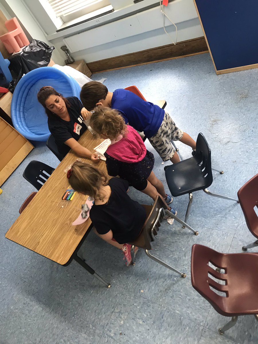 OSDINVENT's tweet photo. Creating boats in Deep Sea Mystery! @OSchoolsPR @CampInvention https://t.co/9RJPN9HYzS