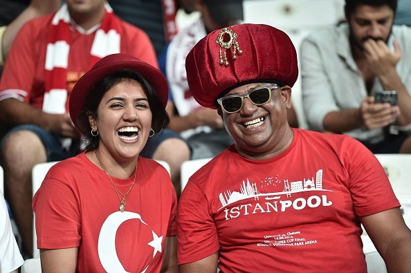 iamjdagba's tweet photo. Live from #Istanbul #Istanpool😂
Come on #RED let's show dem blue's what we got!💪💪💪💪
#LFC #YNWA... @Steveram01 https://t.co/LmIuFqUvGP