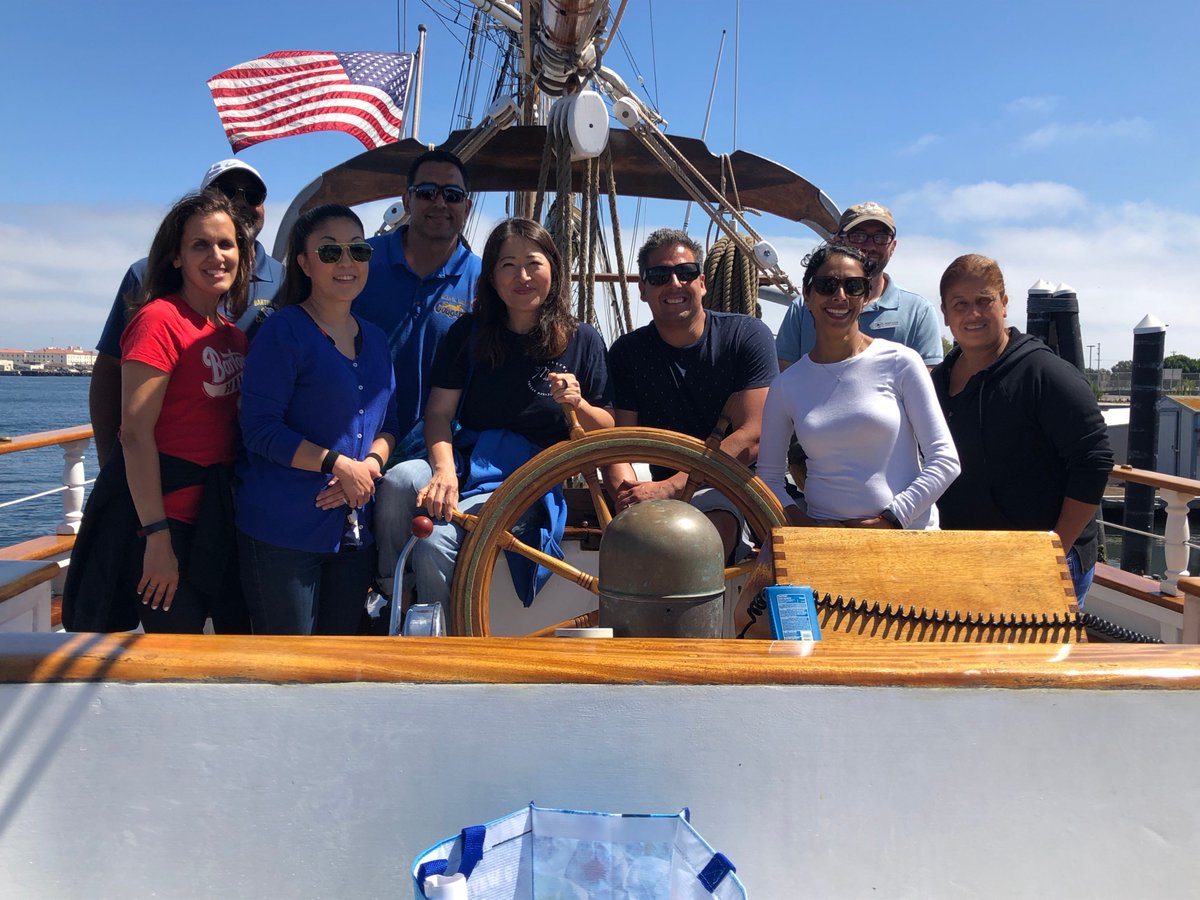 EXPfutureorg's tweet photo. 7 teachers from Barton Hill Elementary in San Pedro started their Externship week at @PortofLA & @lami_topsail. They're now training onsite our other partners Ports America, Marine Exchange of SoCal @Microsoft @socalgas . #opportunityengine #externship #teachers https://t.co/TbQjyZC1yq