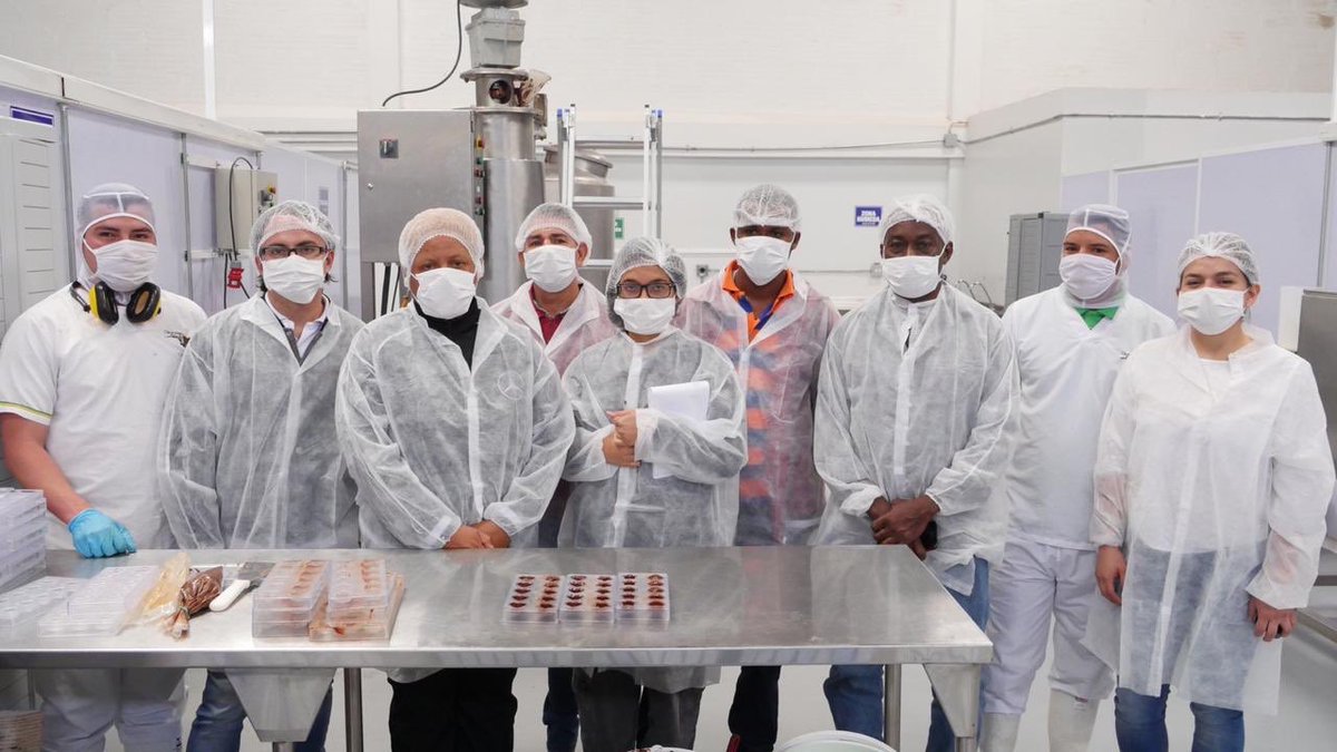 SENA_Antioquia's tweet photo. Los visitantes de las Islas del Caribe conocieron el apoyo que le brinda #SENAEmprendeRural a #ChocolateColombia para cambiar realidades y aportarle al agro colombiano https://t.co/WyA5vKb0kQ