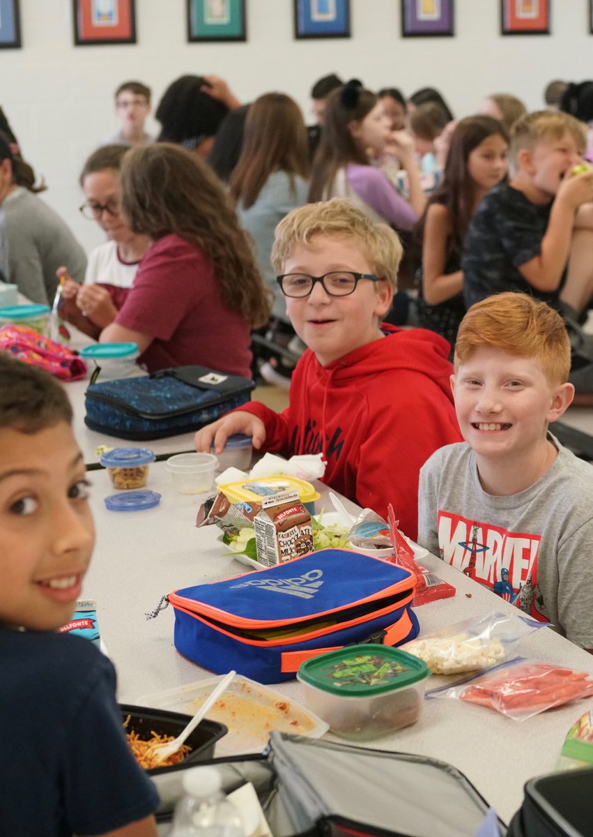 DanielNClemens's tweet photo. Awesome energy at @ChapelHillNKCSD today! #NKC1stDay https://t.co/Zk7Er1WD1l
