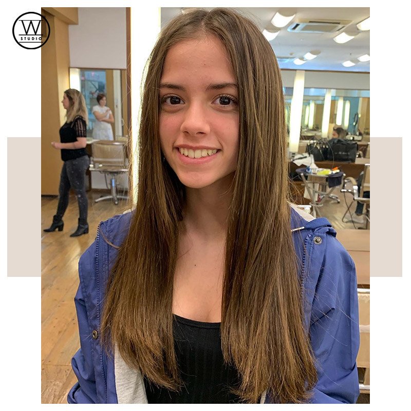 studio_w's tweet photo. Antes e depois com sutileza nas mechas por Victor Freire, do Studio W Alphaville. Para obter esse efeito, Victor usou uma técnica que cria pontos estratégicos de luz, com destaque no contorno e na nuca. Foi tudo realizado de forma bem suave, sem clarear muito, apenas para realçar https://t.co/0W3HAgx2oa